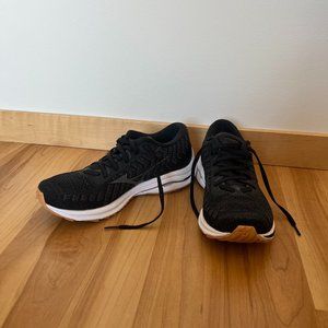 Mizuno Wave Rider 24 WAVEKNIT, Black, Size 8.5 Wide